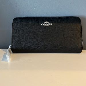 COACH full zip black leather wallet. New with tags!